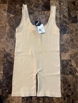 FOREVER 21 JUMPSUIT SMALL