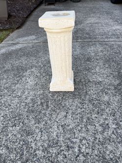Vase- plaster