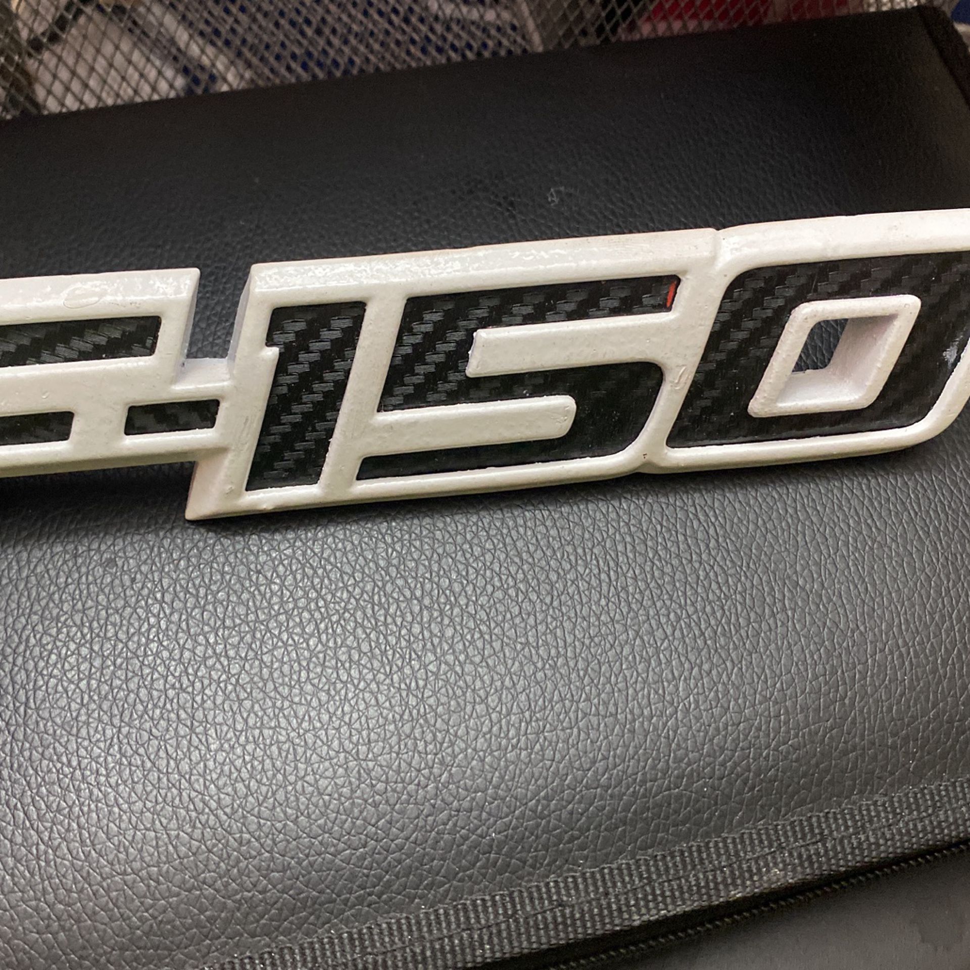 Custom FORD F-150 emblems