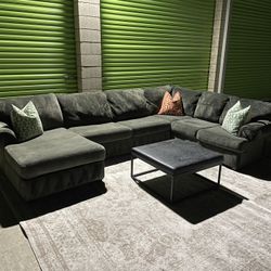 *Free Delivery* Gray Ashley Sectional Couch Sofa 