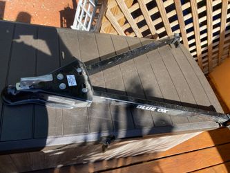Blue Ox tow bar $150