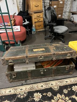 Vintage Steamer Trunk