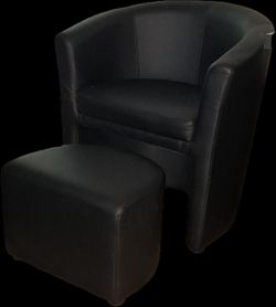 Chair With Insertion Ottoman