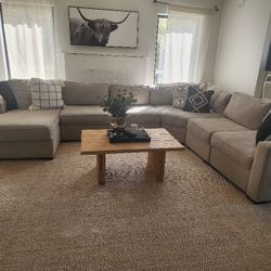 Sectional Couch 