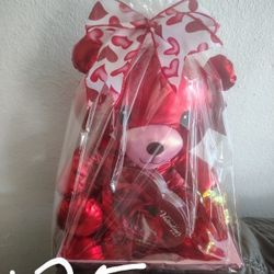 Valentine Bear 