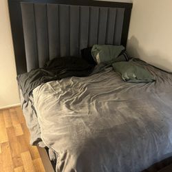 California King Bed Set