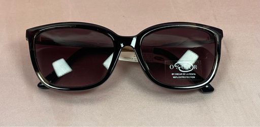 Oscar de la Renta sunglasses