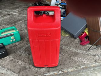 Coleman gas lantern dual mantle with hard case