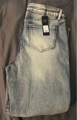 Brand New Fashion Nova Acid Wash Cargo Jeans – Size 13