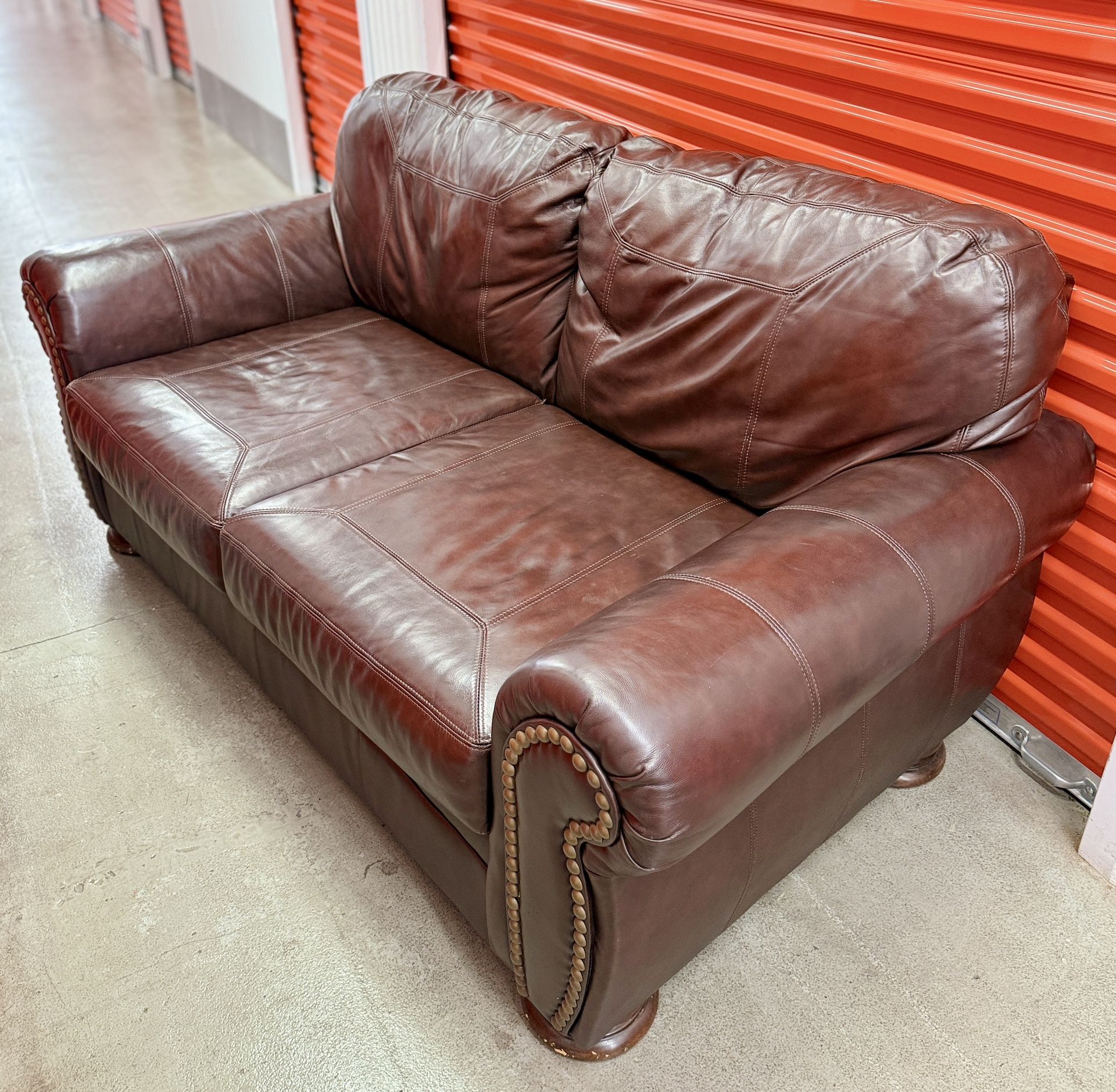 Top Grain Leather Sofa, Loveseat, Ottoman Matching Set!