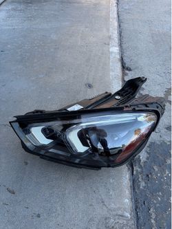 2021-2024 Mercedes-Benz GLE53 Left Headlight