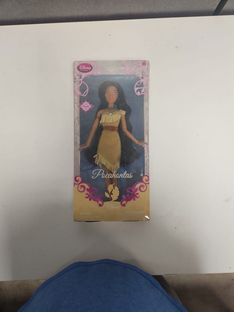 Disney store Pocahontas doll