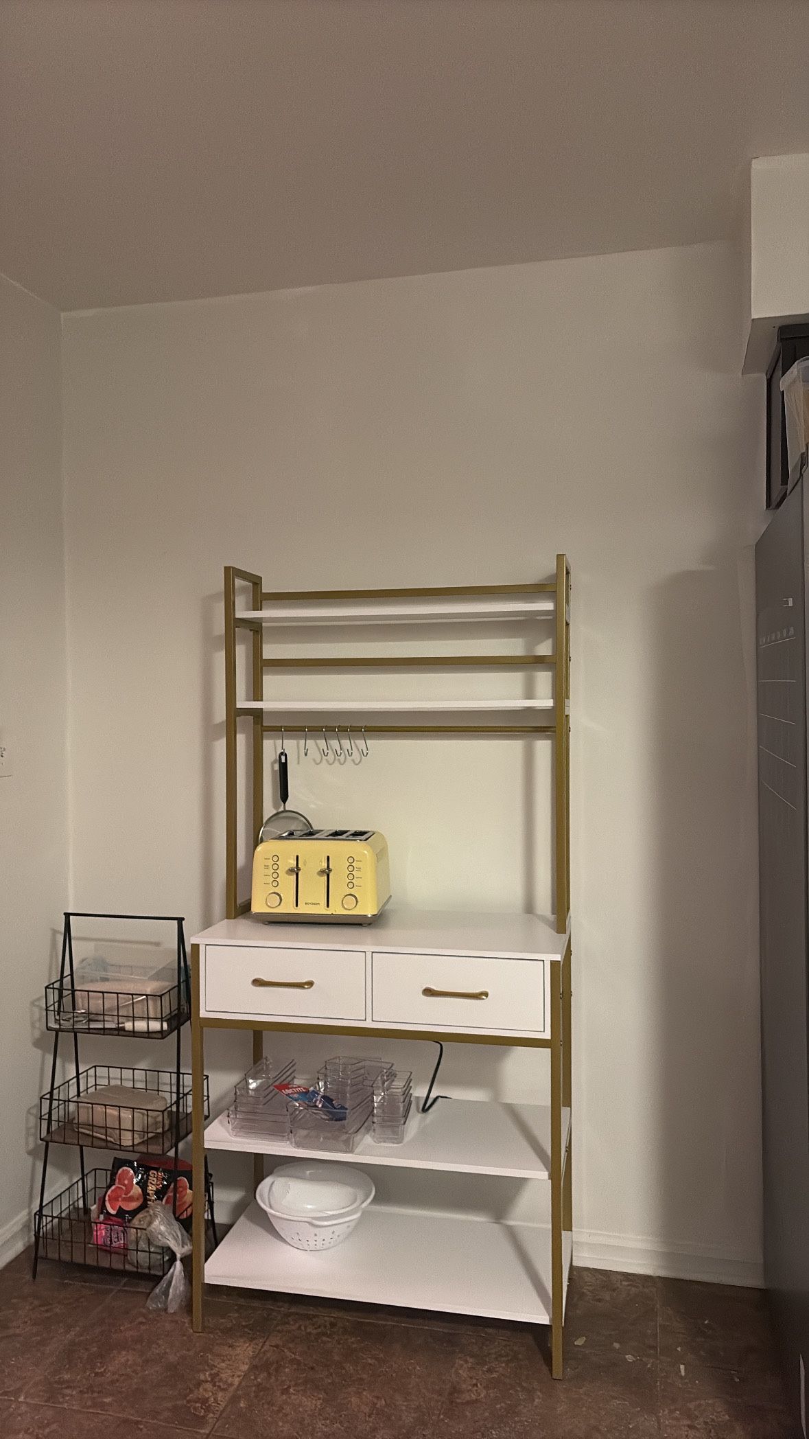 Kitchen Baker Rack