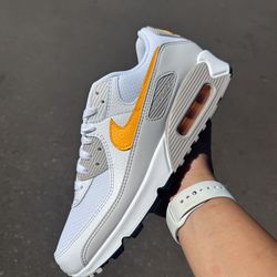 Nike Air Max 90