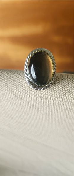 Color Changing Gemstone Ring