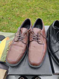 Men's dress shoes