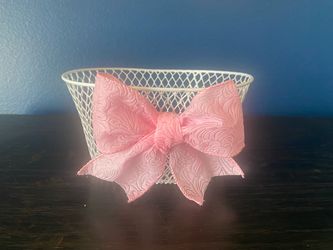 Baby Shower Table Decoration Baskets with Bows