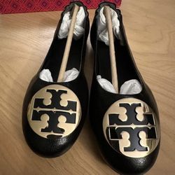 women's TB shoes size 6 new