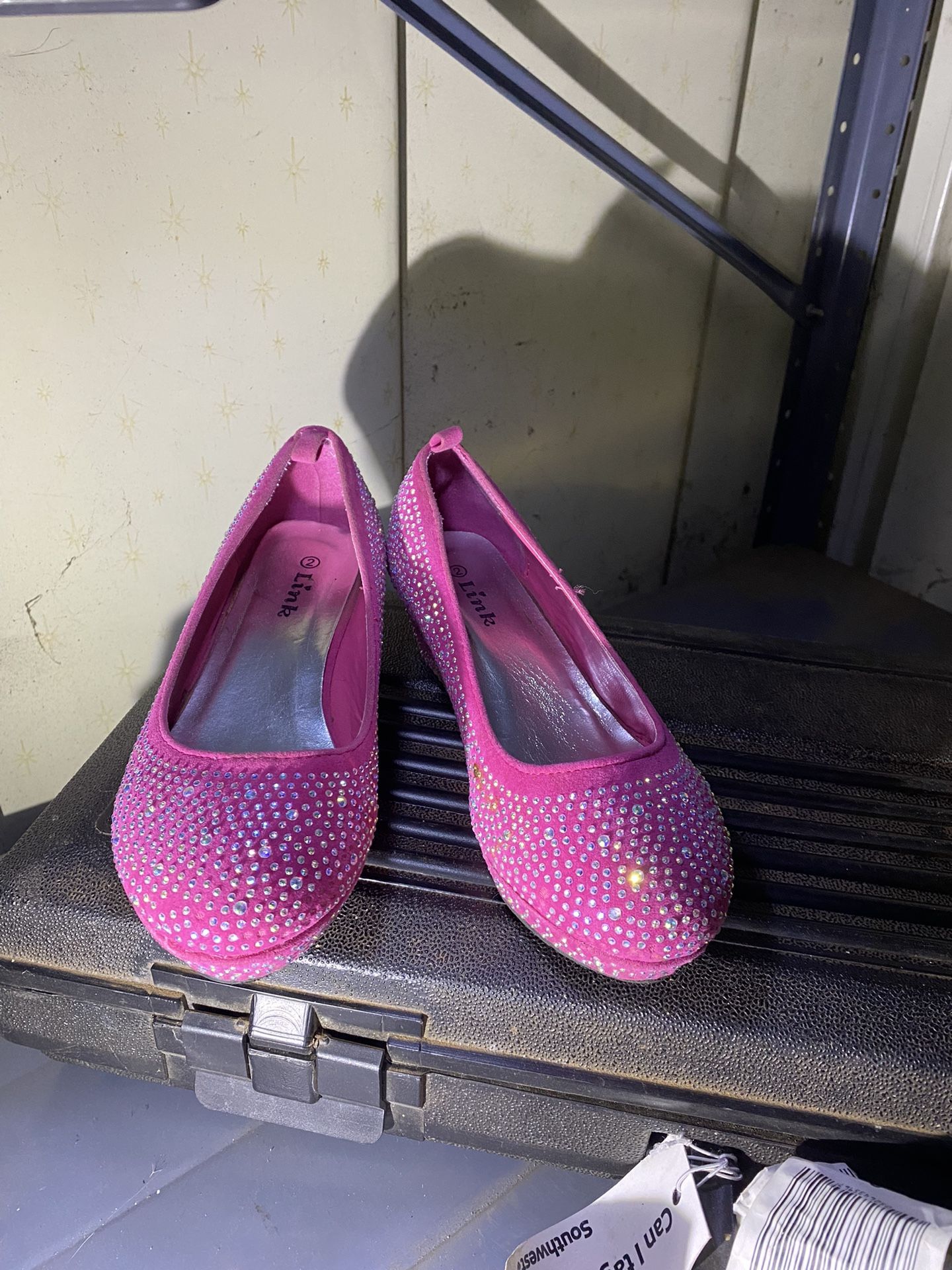 Girls Size 2 Shoes for Sale in North Highlands, CA OfferUp