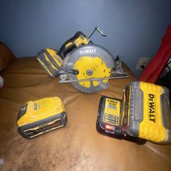 DeWalt Cordless Saw/Batteries An Charger 