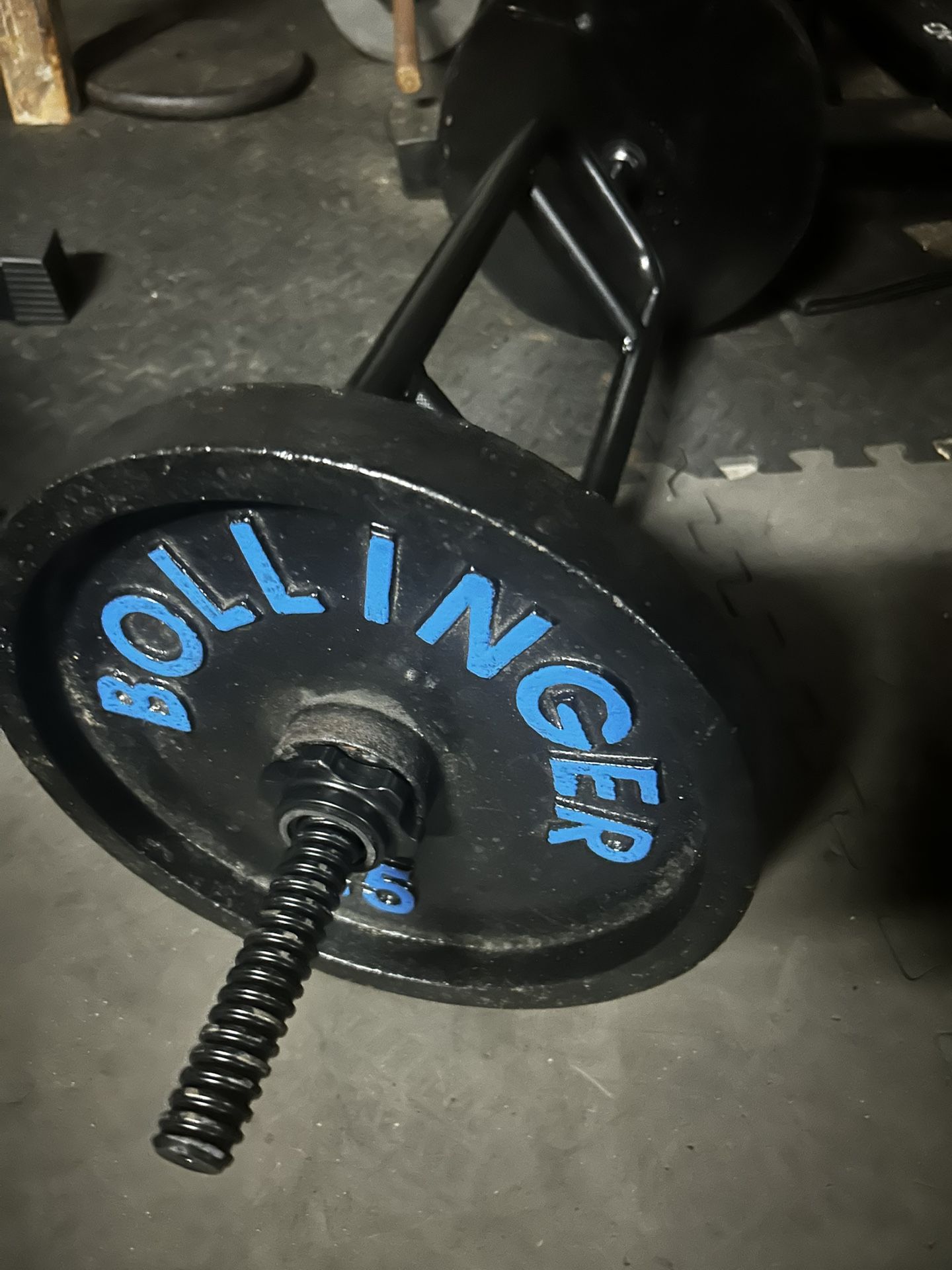 Tricep Bar W Spin Locks & 50lbs Weight