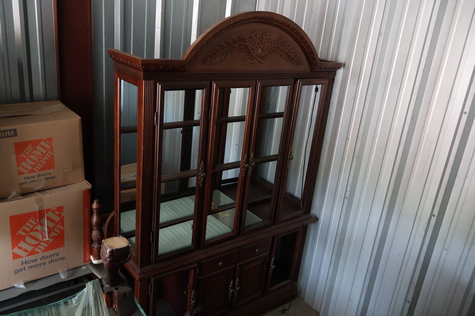 Cherry Wood Amish China Cabinet With Led Lighting 