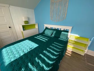 White full beds set  - mattress included