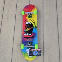 SANTA CRUZ SKATEBOARD SIZE 8.0 