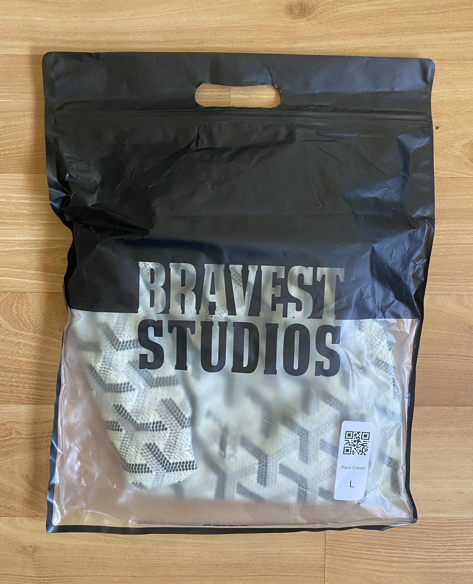 Bravest Studios Lakeshow Shorts (White) for Sale in Los Angeles, CA -  OfferUp