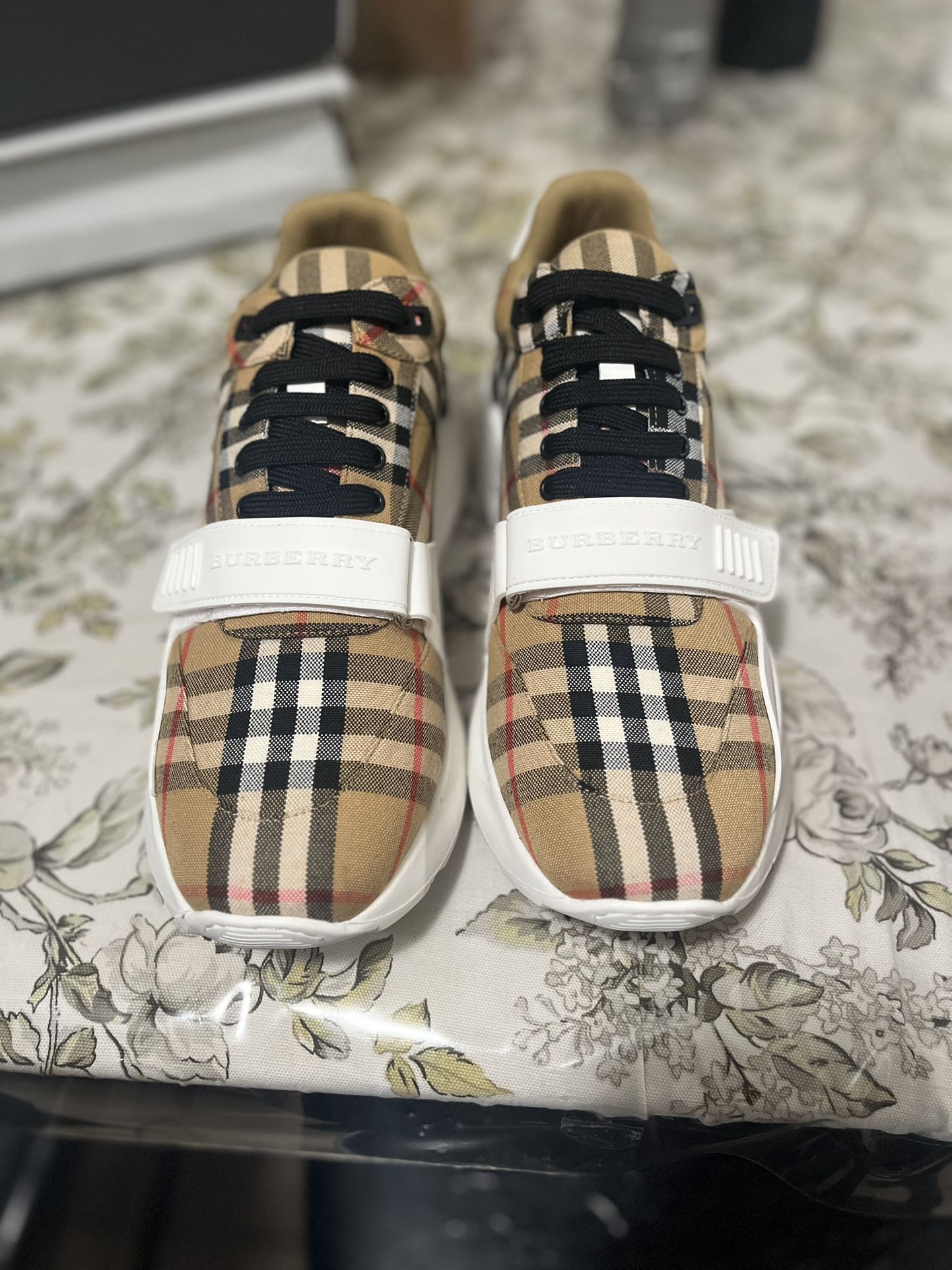 Burberry Shoes