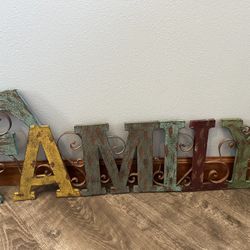 FAMILY Sign