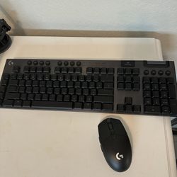 Wireless Keyboard And Mouse