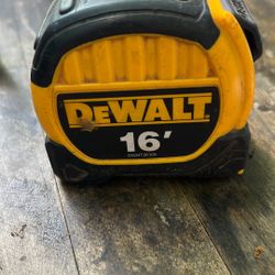 Tape Measure Dewalt