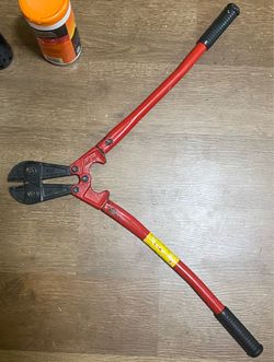 BOLT CUTTERS…GOOD QUALITY…