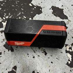 M18/m12 Milwaukee Speaker 