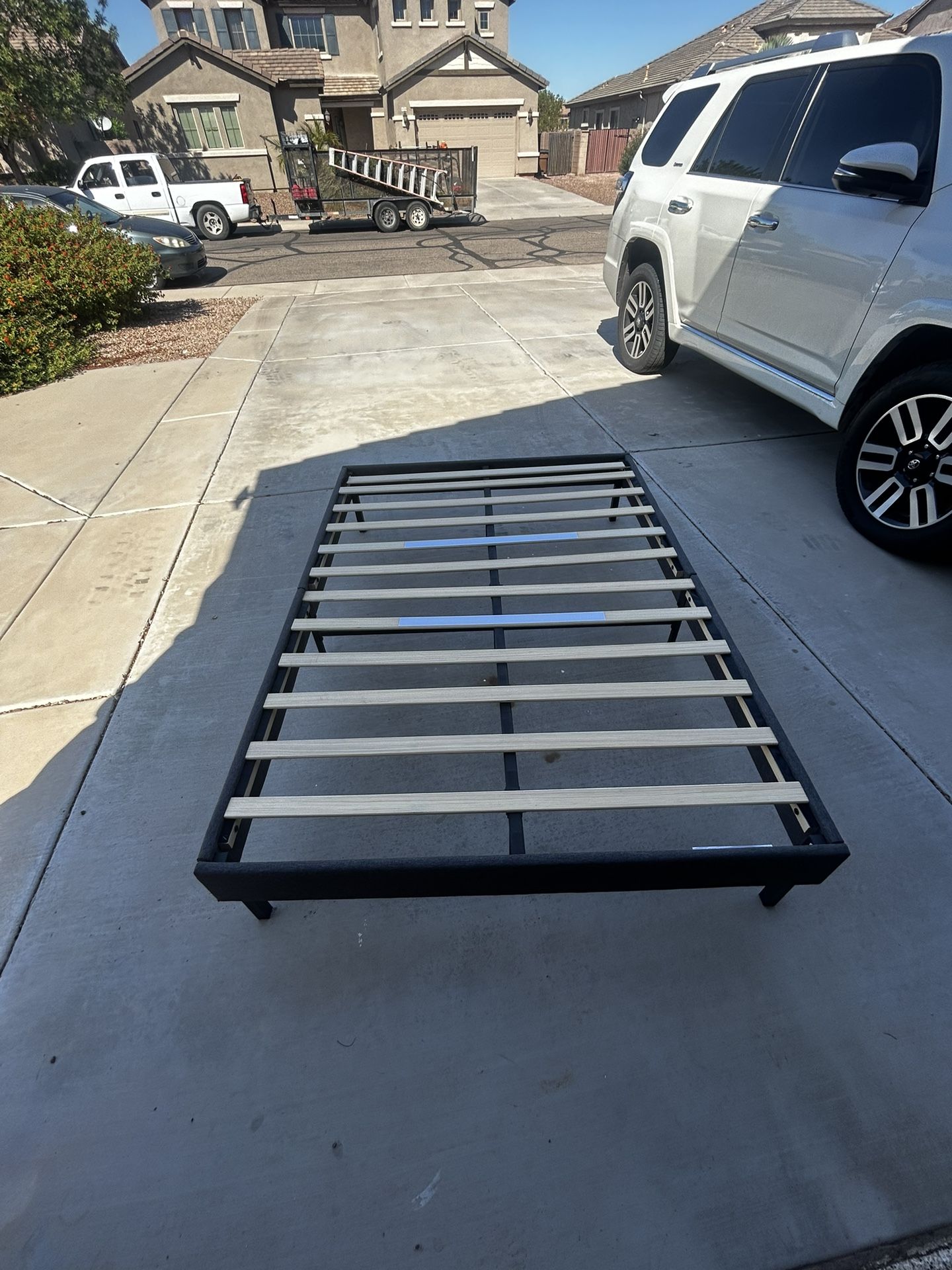 Full size bed frame, gray