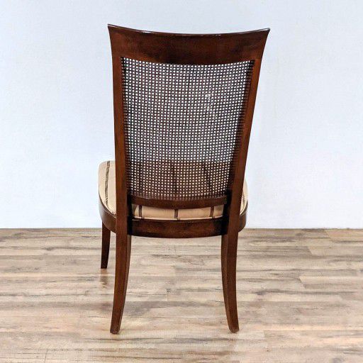 Set of Six Ethan Allen Dining Chairs (1050409)