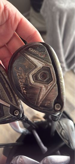 Titleist driver/hybrids, Callaway irons