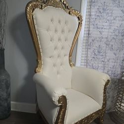 Queen Chair Only