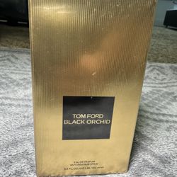Tom ford (Black Orchid) 