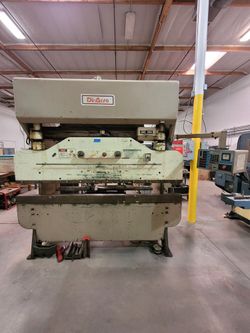 75 Ton Press Brake CNC Diacro 
