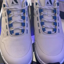 Men's Skechers Size 9.5
