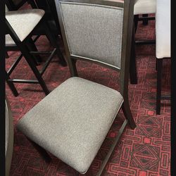 KIKE NEW ROUND TABKE AND FOR CHAIR