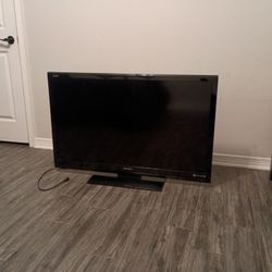 LCD TV