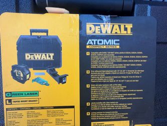 DEWALT ATOMIC Compact Series Green Cross Line Laser