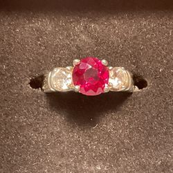 Ruby Ring 