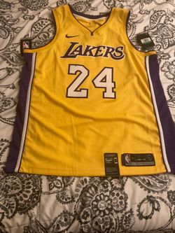 Nike Lakers #24 Kobe Bryant Jersey Size 52
