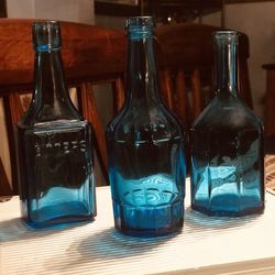 Vintage Wheaton N.J. 6’ Inch Decorative Blue Bottles