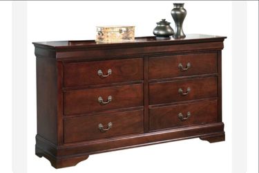 Six dresser drawer
