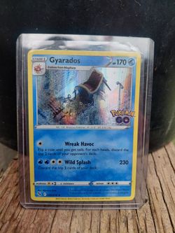 Gyarados holo 2022